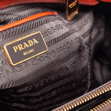 prada boxy spazzolato tote bag